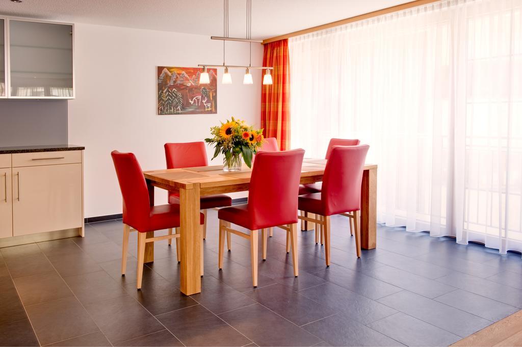 Jaegerhof Serviced Apartements Zermatt Oda fotoğraf