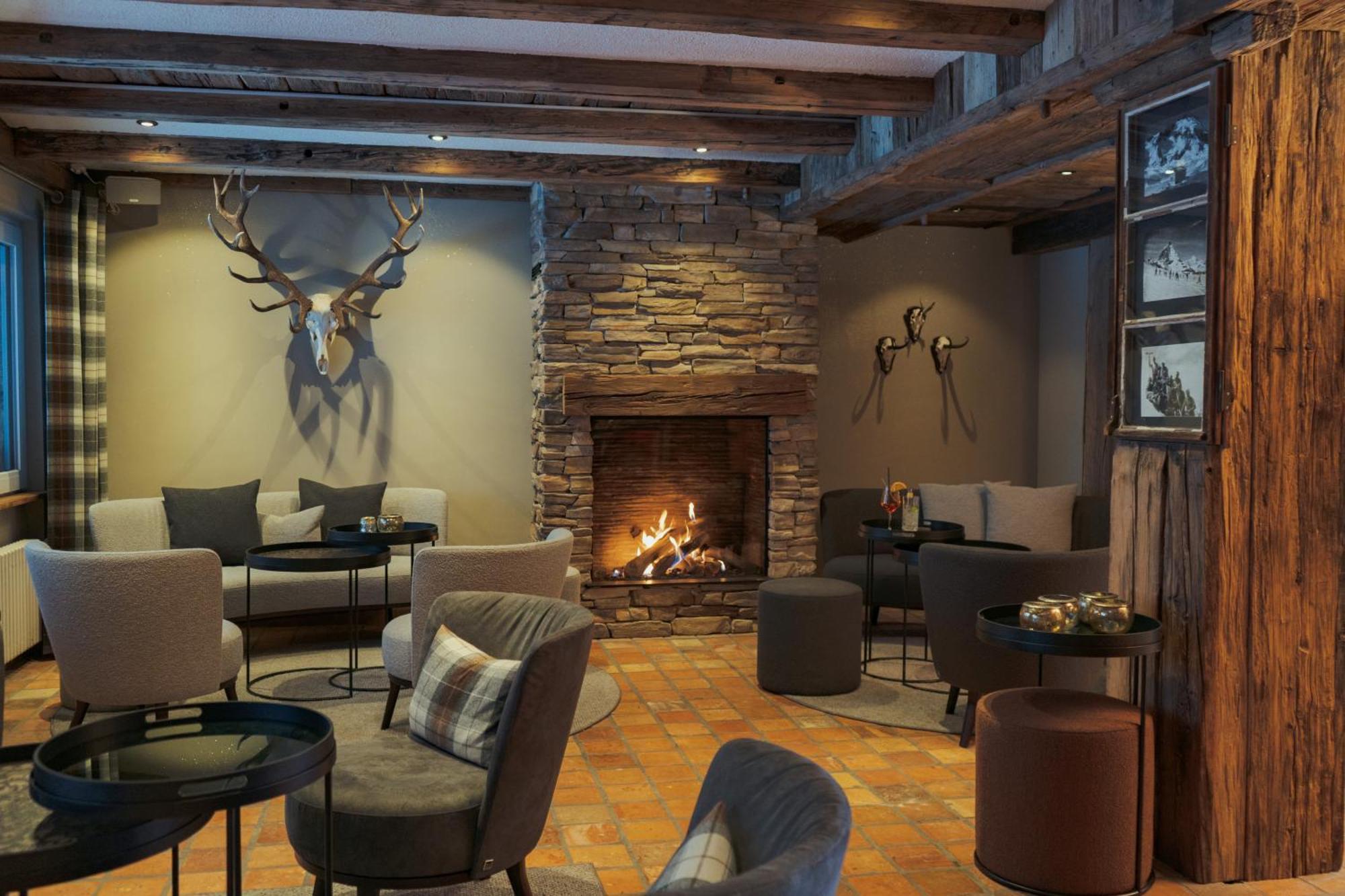 Jaegerhof Serviced Apartements Zermatt Dış mekan fotoğraf