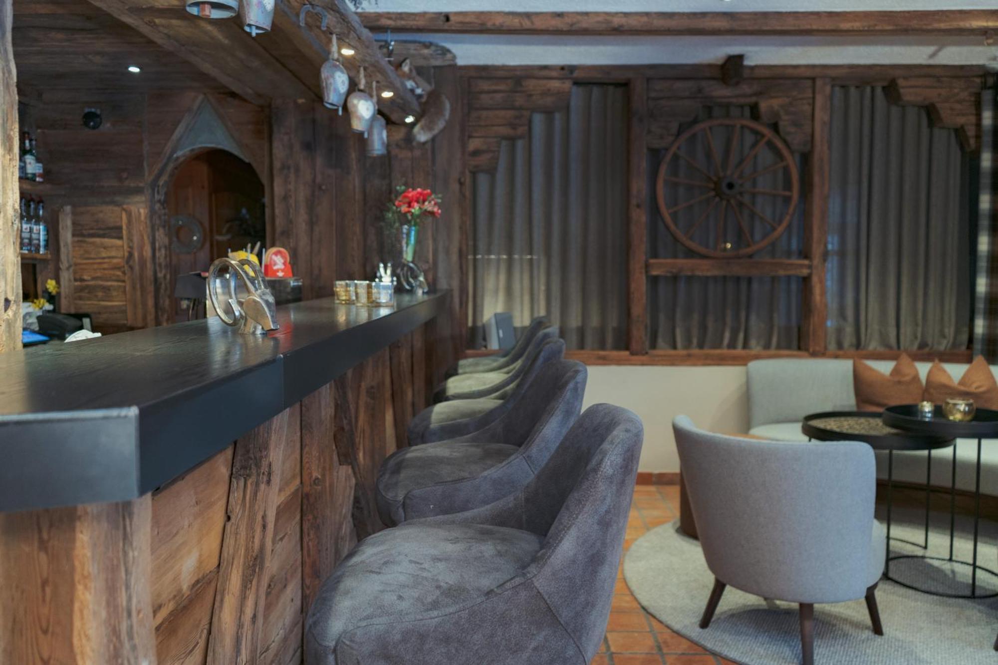 Jaegerhof Serviced Apartements Zermatt Dış mekan fotoğraf