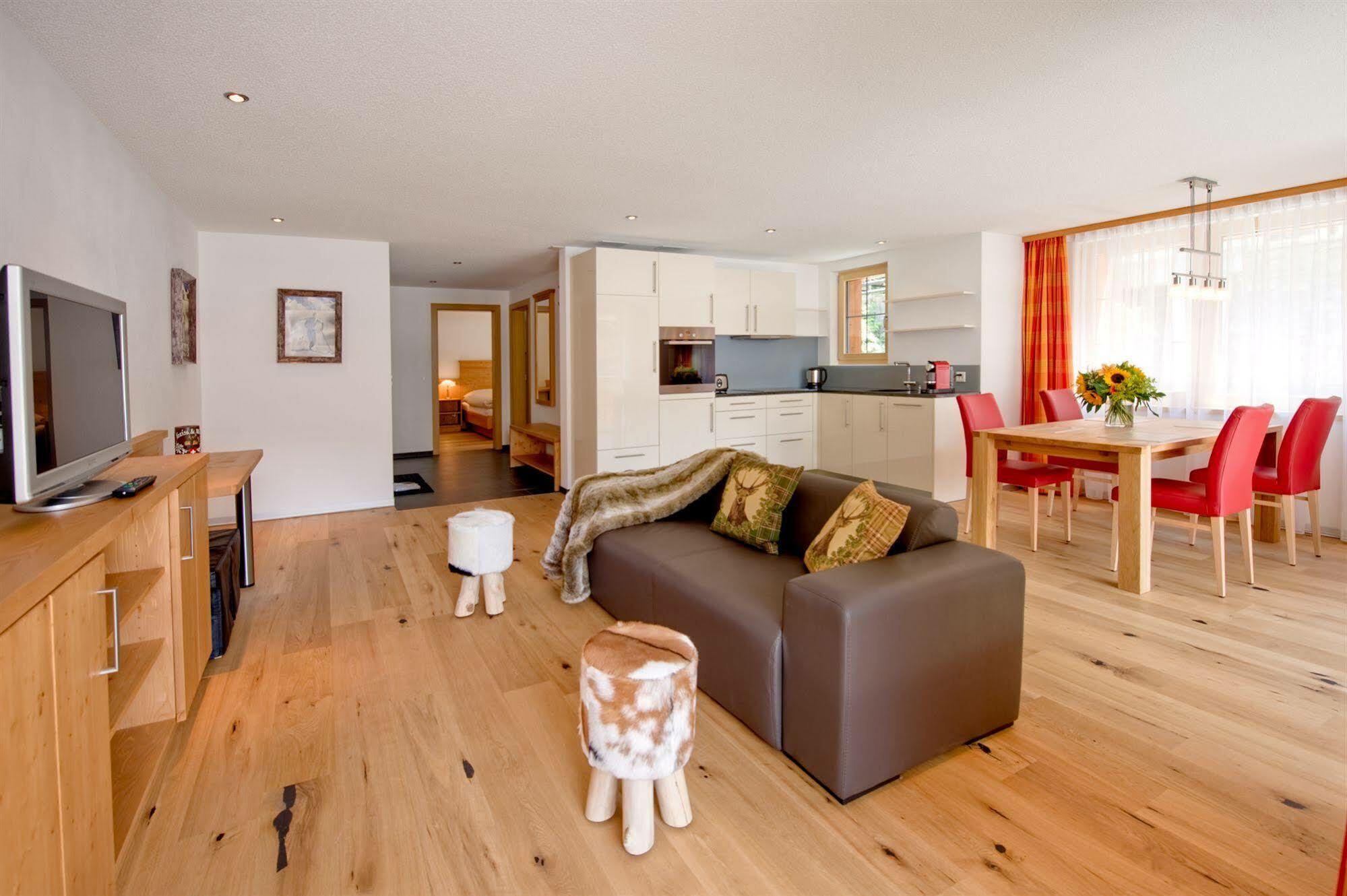 Jaegerhof Serviced Apartements Zermatt Dış mekan fotoğraf